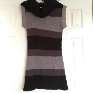 98. HKR Collections Sweater Dress L